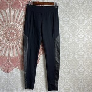 5/$25 Bass Faux Side Leather Leggings Black M
